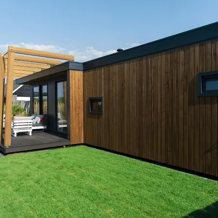 Trendy Lodge Near Callantsoog Beach *