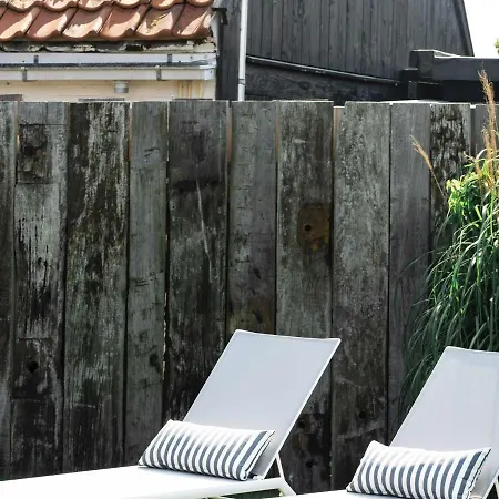 Tatil Evi Trendy Lodge Near Callantsoog Beach *